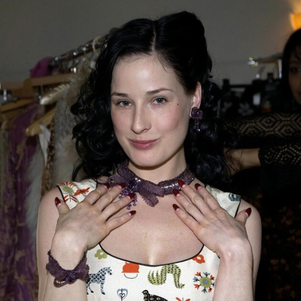 Да-да, это они! Как выглядят звезды в обычной жизни без макияжа (прямо как мы)