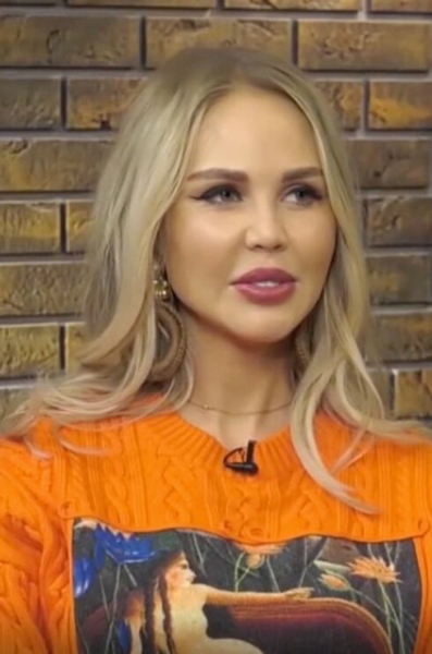 Instagram vs реальность: звезды с&nbsp;&laquo;щечками&raquo;, нашедшие ракурс для&nbsp;точеных скул