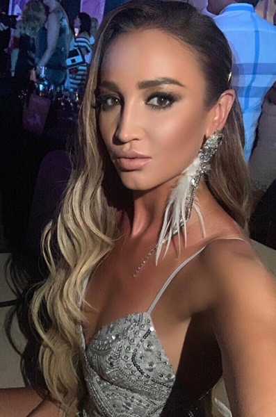 Instagram vs реальность: звезды с&nbsp;&laquo;щечками&raquo;, нашедшие ракурс для&nbsp;точеных скул