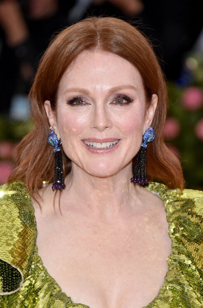 Лифтинг при помощи бровей — 13 звездных примеров