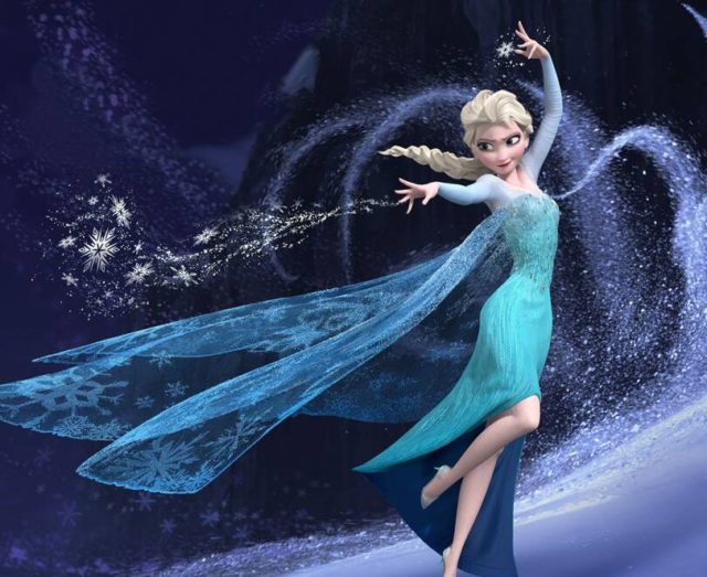 Модный провал: Хейли Бибер показала образ, за который ей стыдно