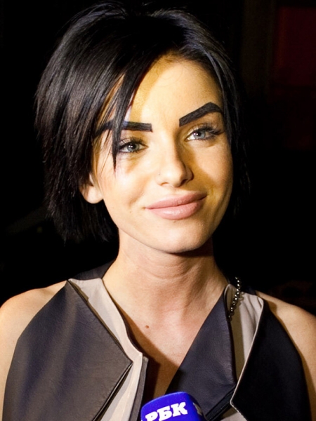 Они решают все: как форма бровей кардинально меняла облик звезд