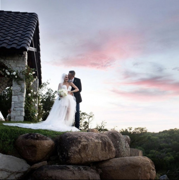 От платьев Vera Wang до поместья на обрыве: все подробности свадьбы Гвен Стефани 