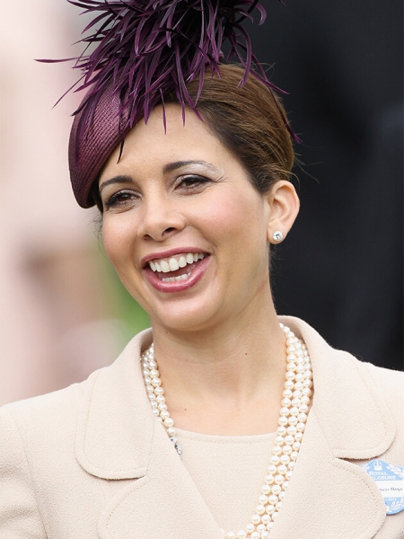 Открой личико: как выглядят жены и дочери арабских шейхов