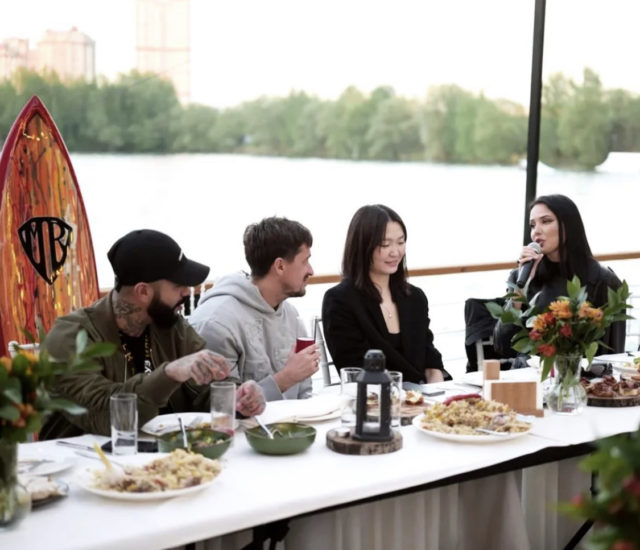 Пиар или расставание? Анастасию Решетову снова заметили в компании Тимати