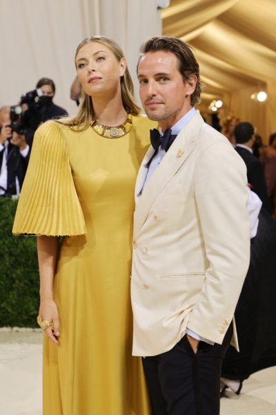 В эффектном мини: Мария Шарапова блеснула на красной дорожке