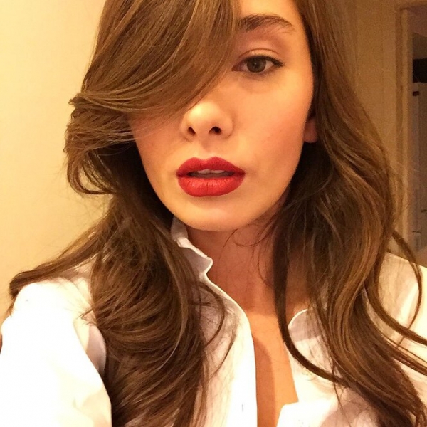 Восточные красавицы: бьюти-образы турецких актрис