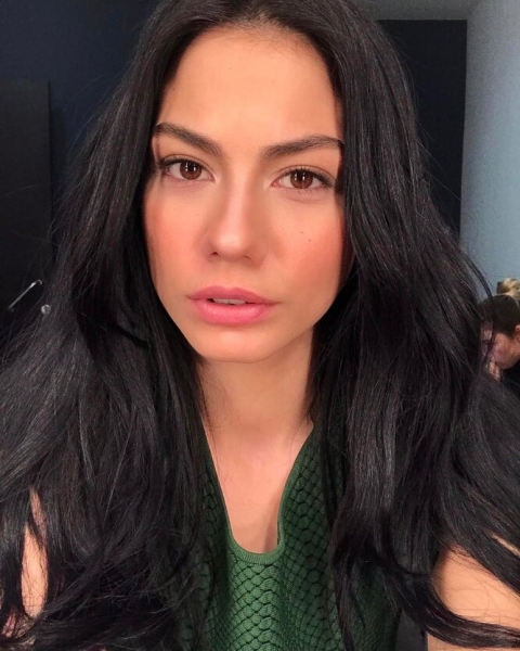 Восточные красавицы: бьюти-образы турецких актрис