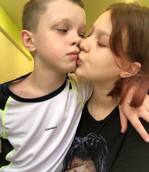 «Вроде все просто, никаких сложностей и проблем»: 13-летняя школьница о первых днях после родов